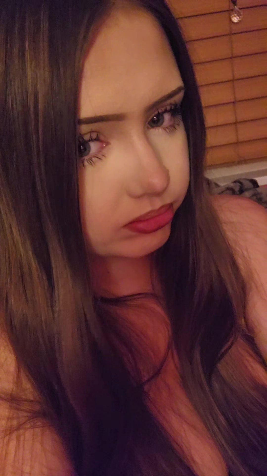 @༺༒༻