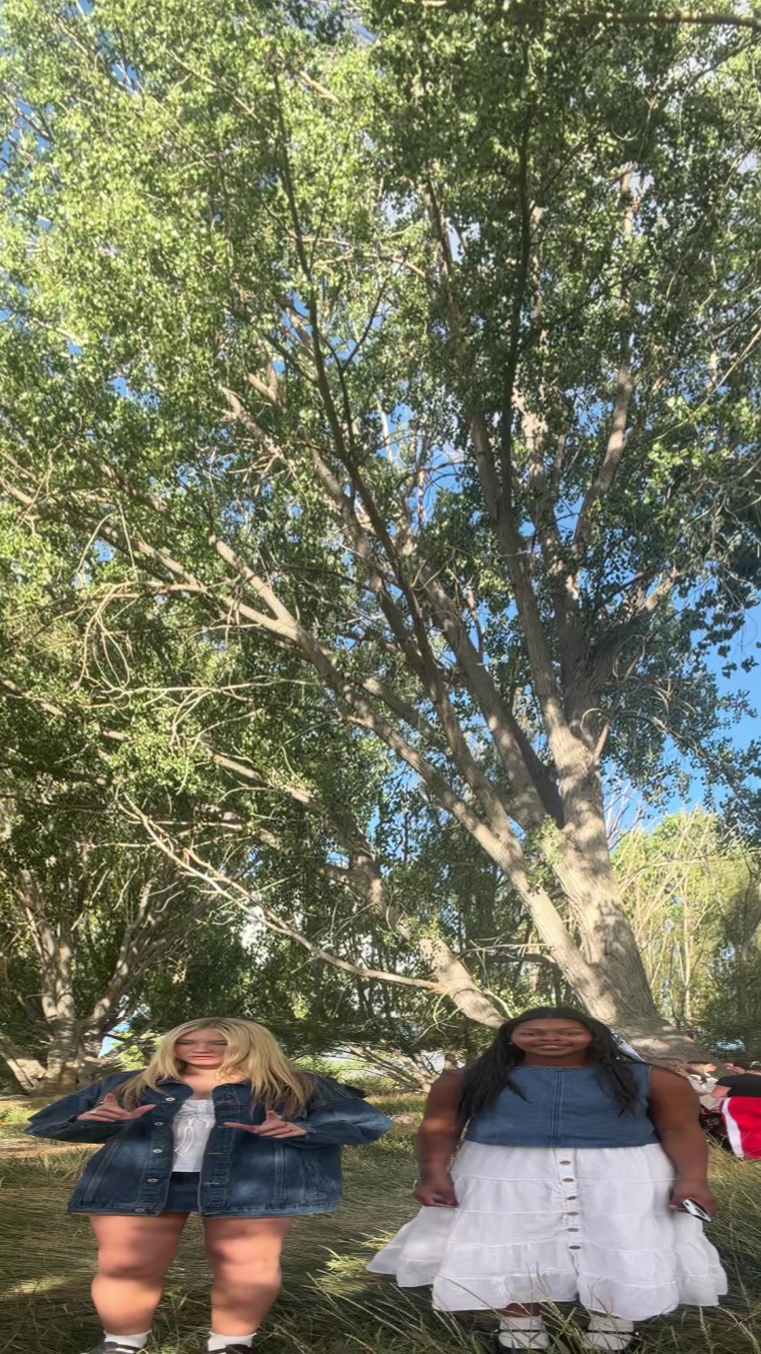 @Soph💥