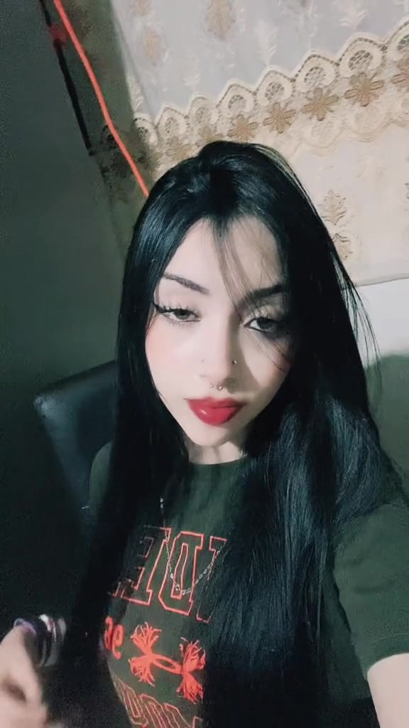 @Yanni Garza 🦋