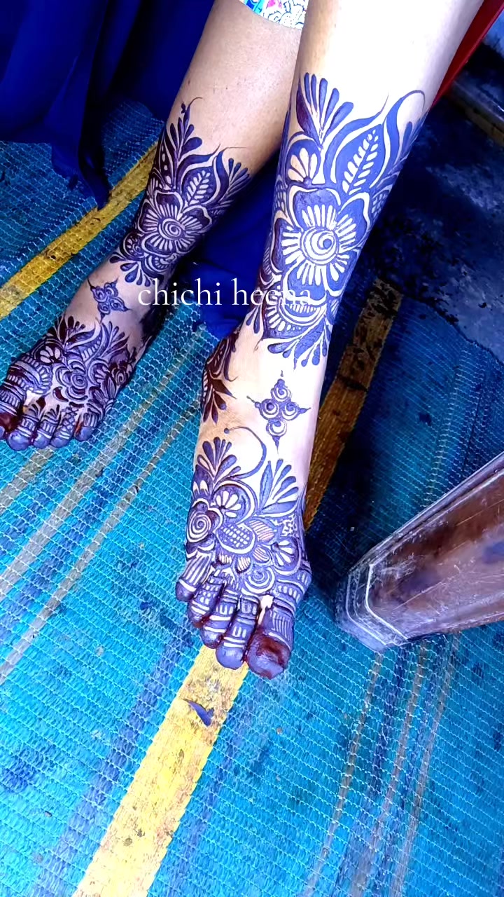 @chichipiko-henna