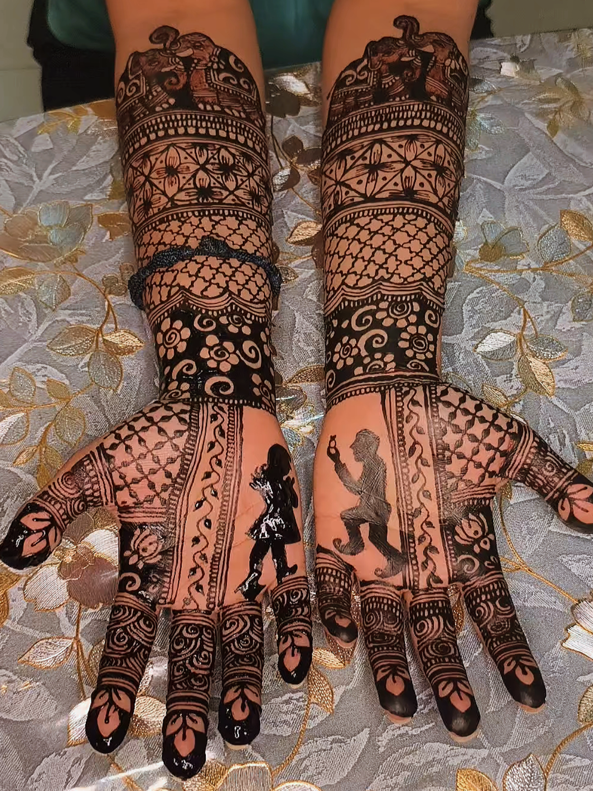 @Henna_Couture04