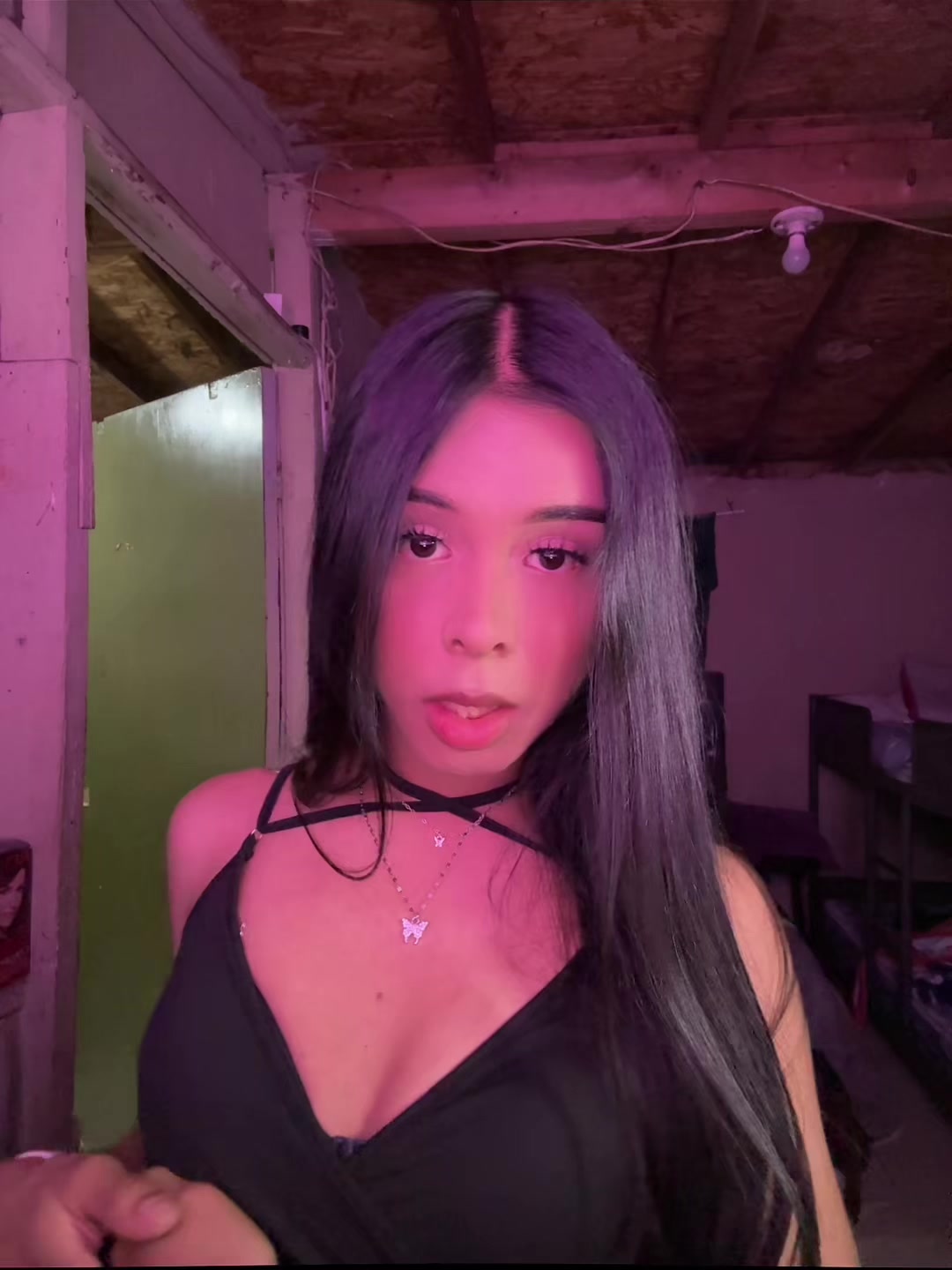 @Cami_