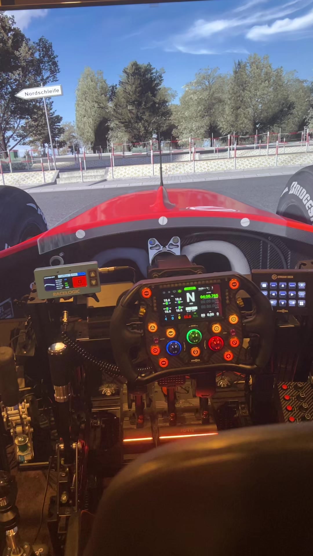@itchie | SimRacing
