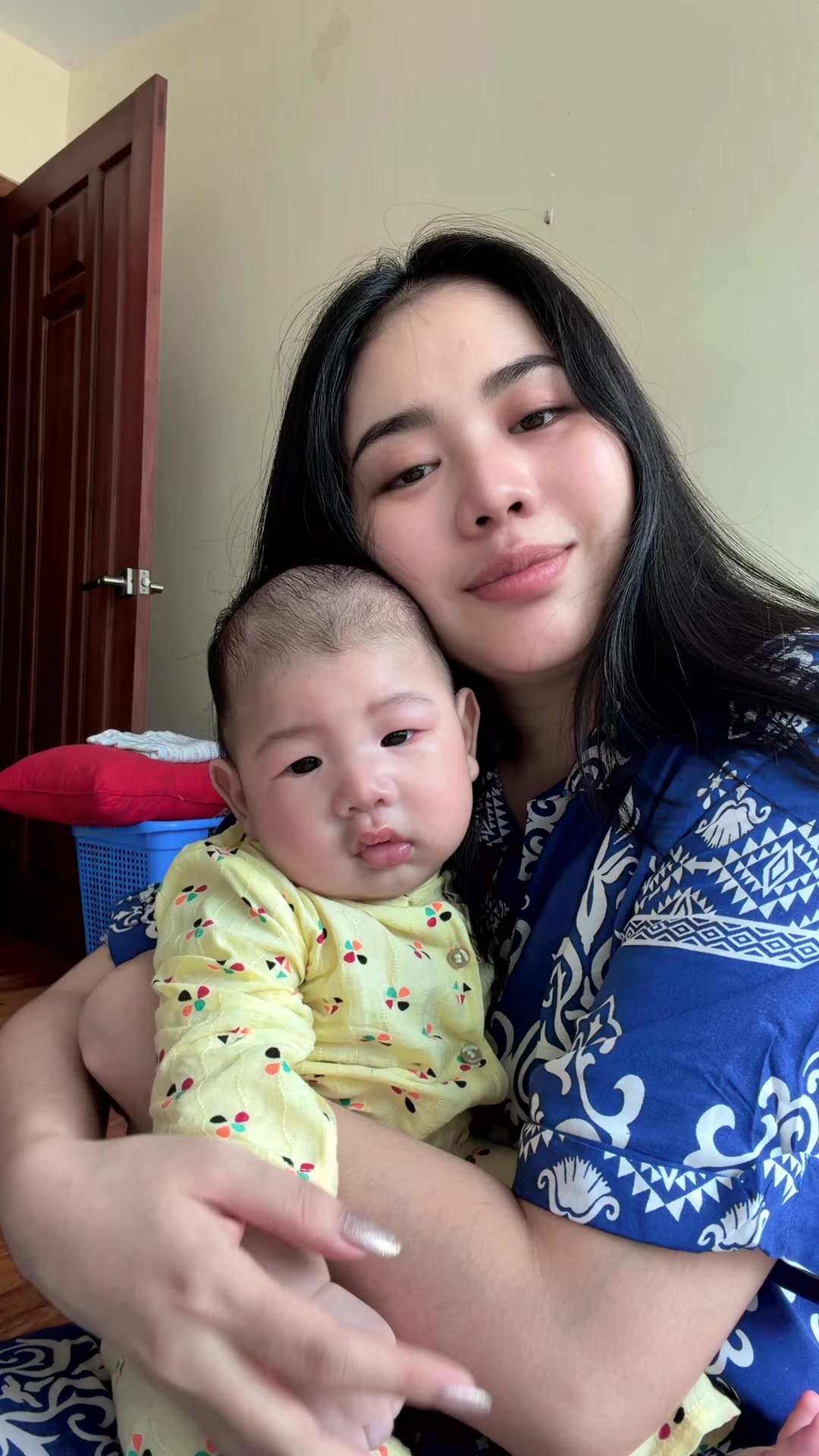 @Khin Hlwan