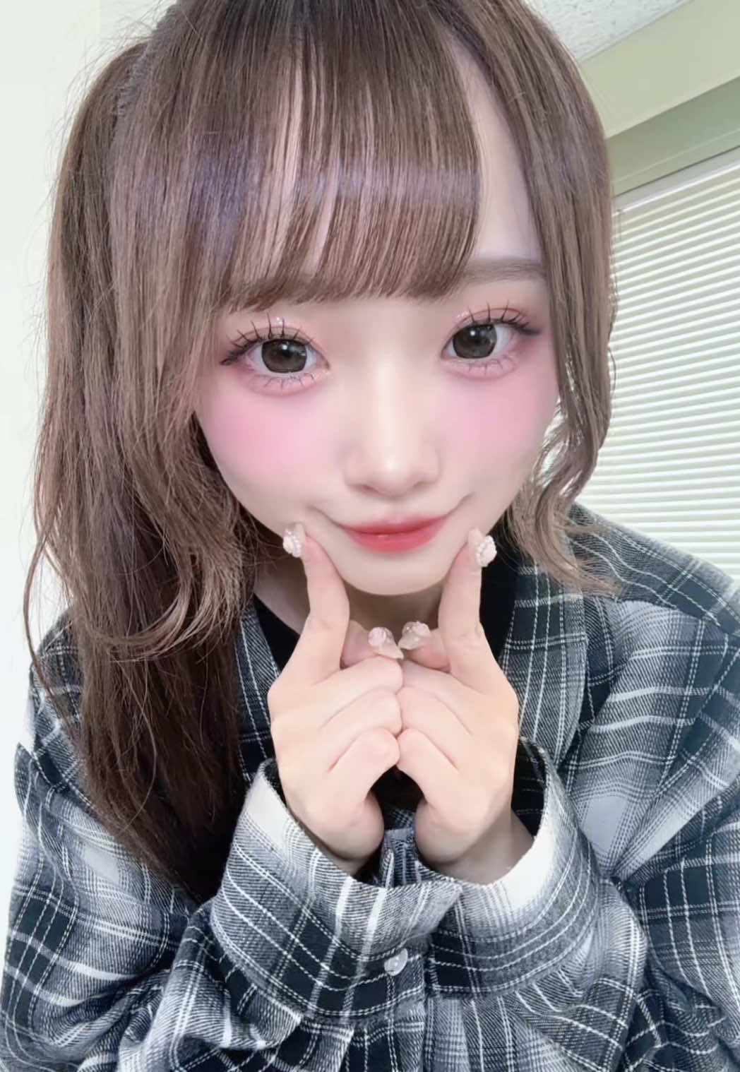 @にしのありさ