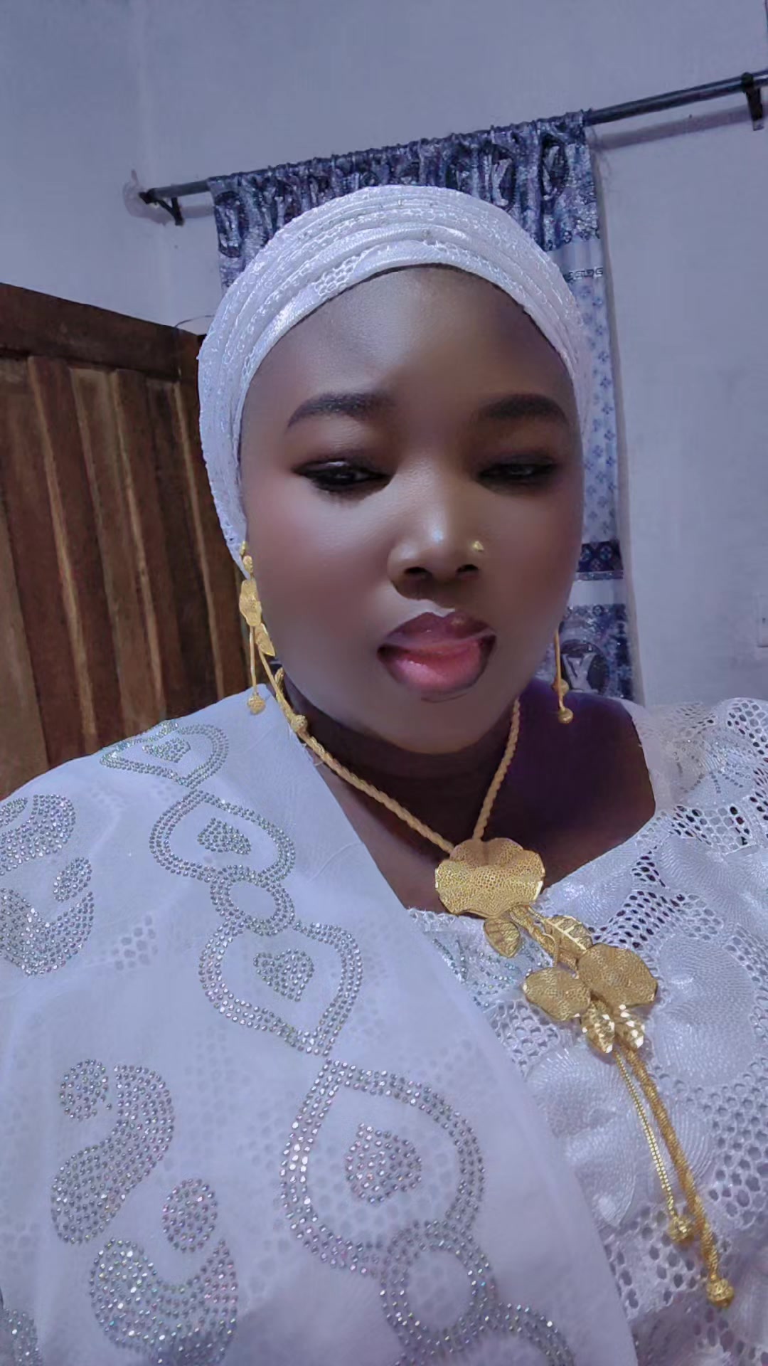 @surpriseb1 ,Adunni Ade