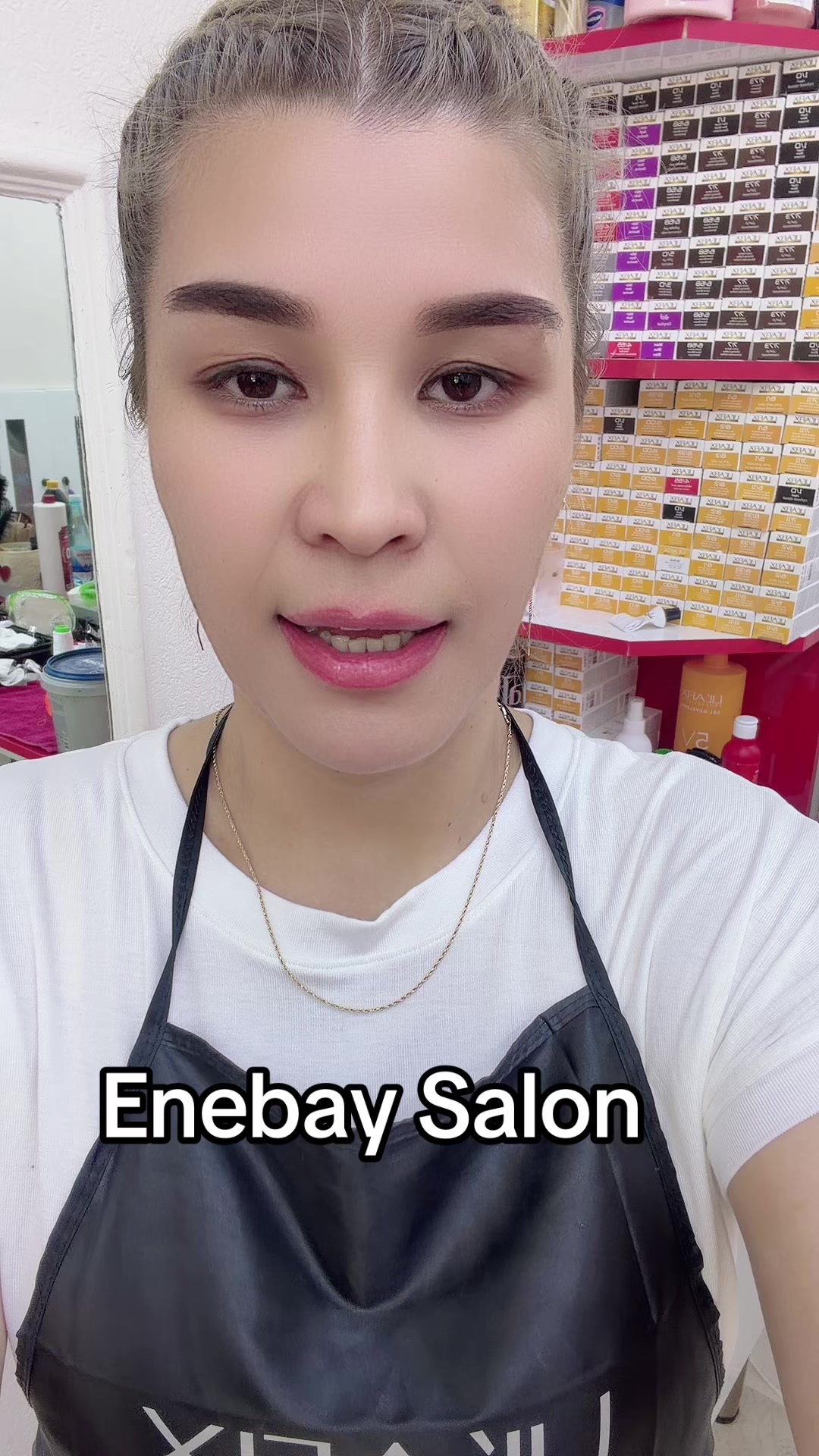 @Eneba&yuml; Salon .