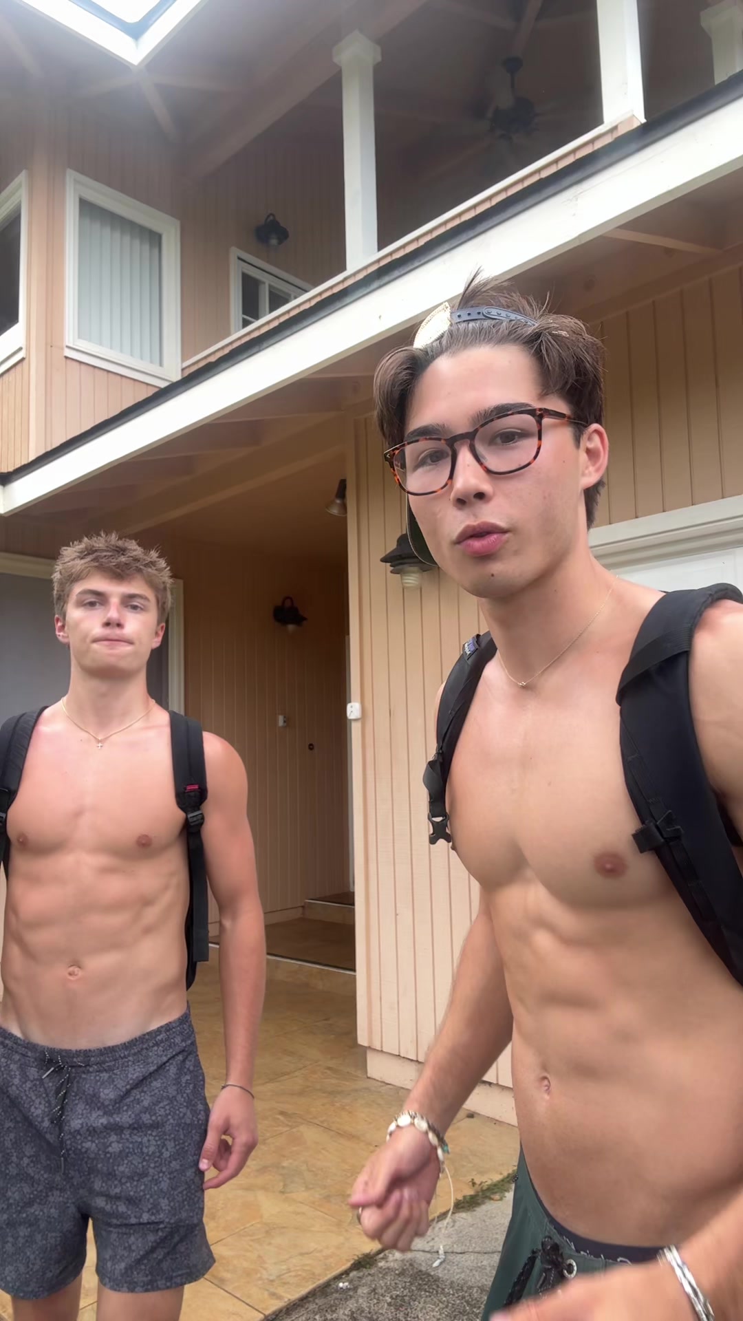 @zachhelzer