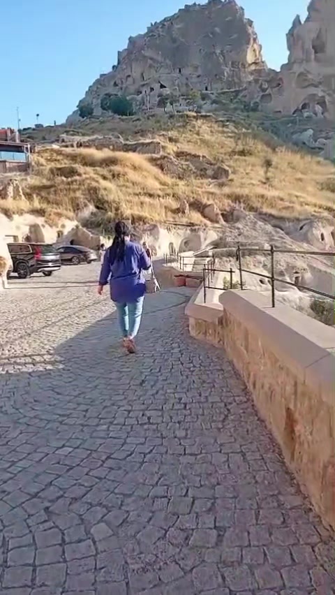 @Semra Güven