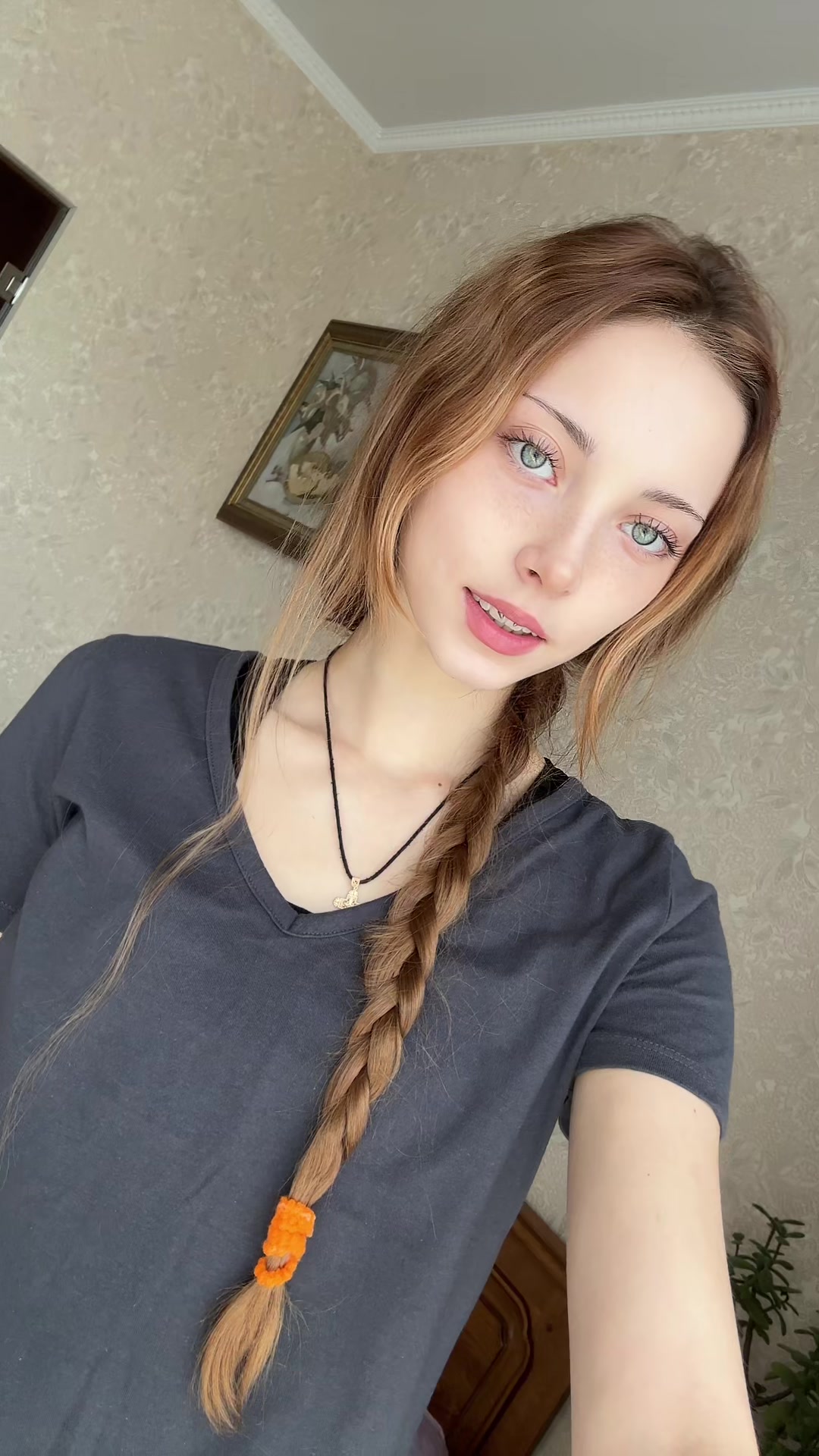 @🧁