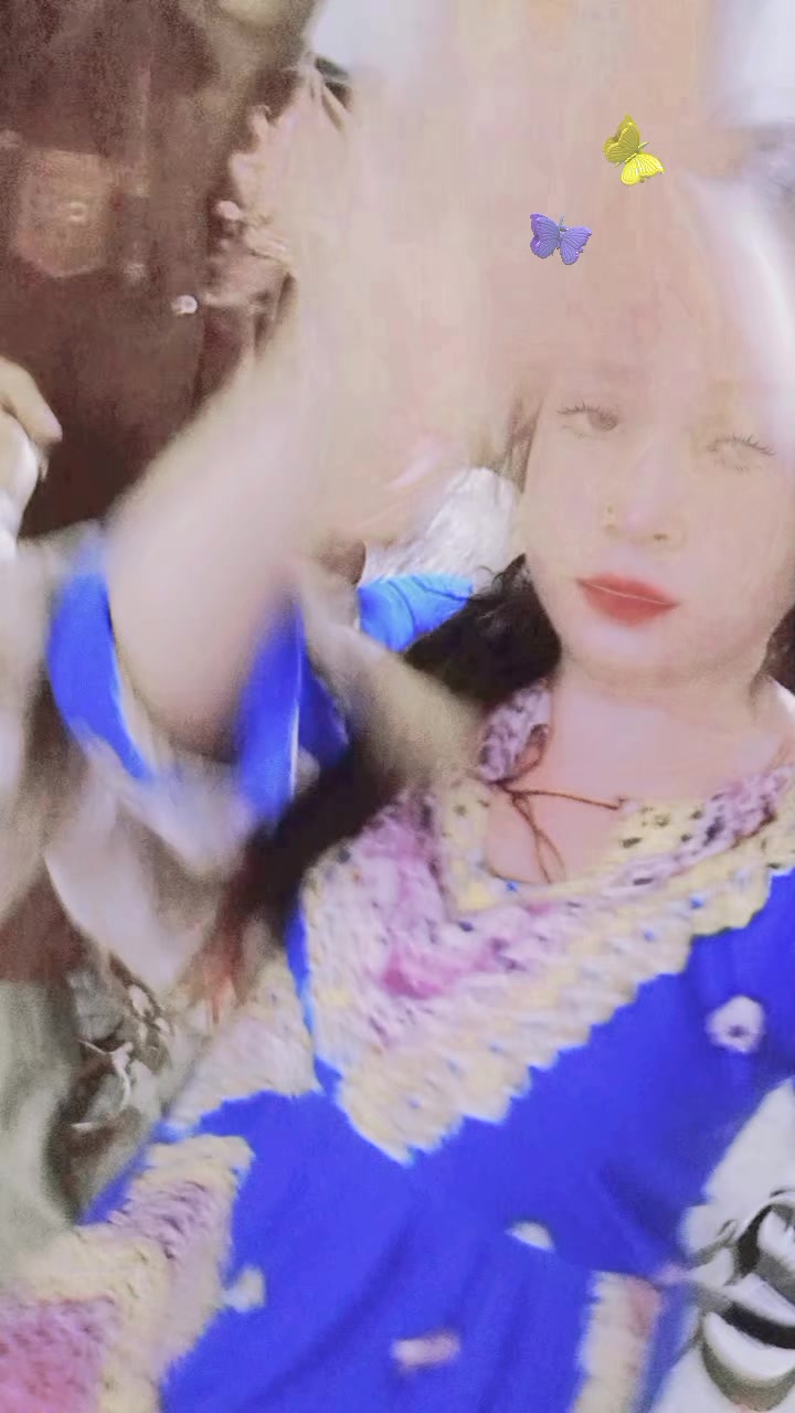 @MADAM HAYA SEXY