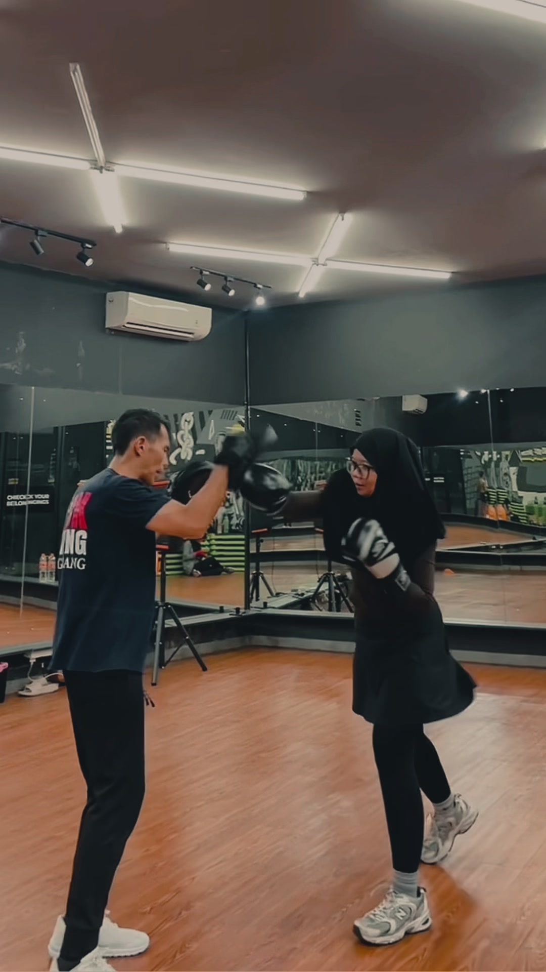 @Mba Mba Biasa