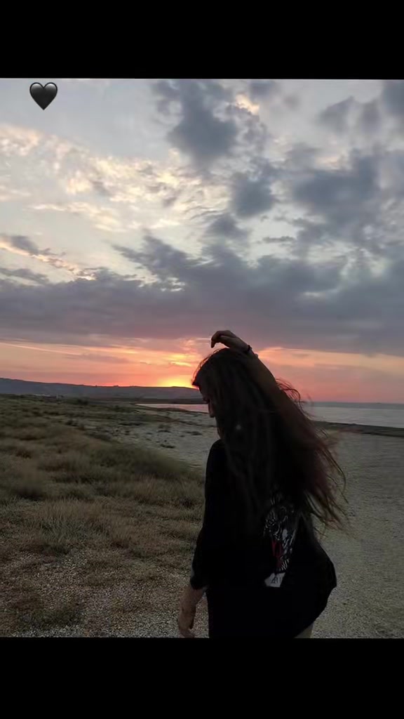 @Viny_viny679