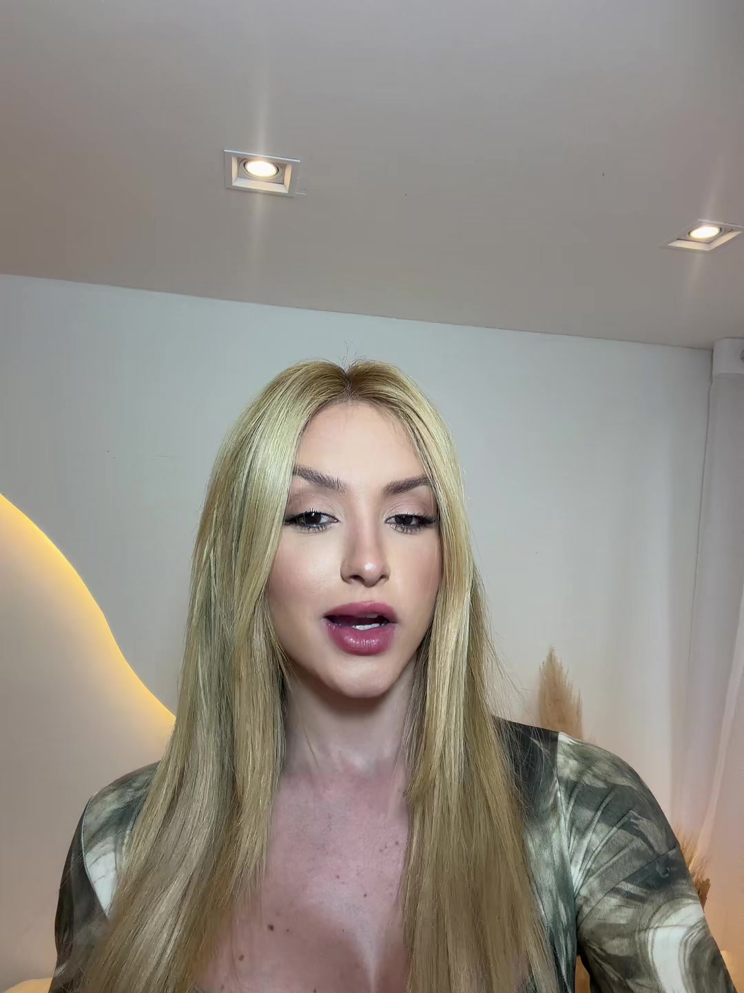 @Radija Heloara