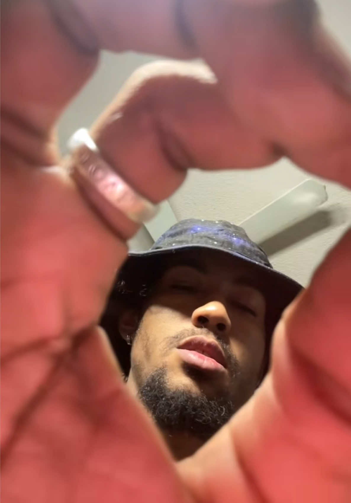 @IL