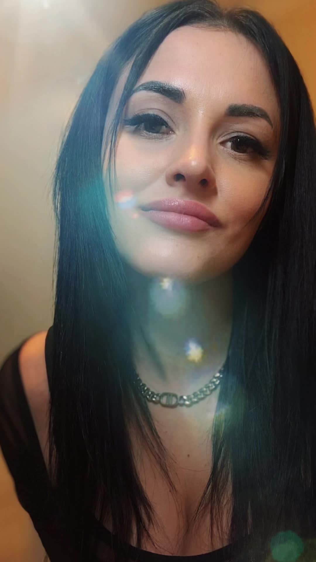 @Крістіна