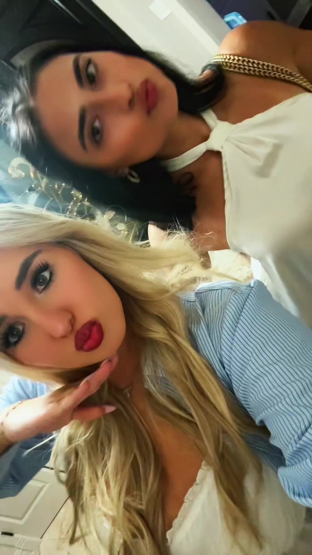 @globalblonde
