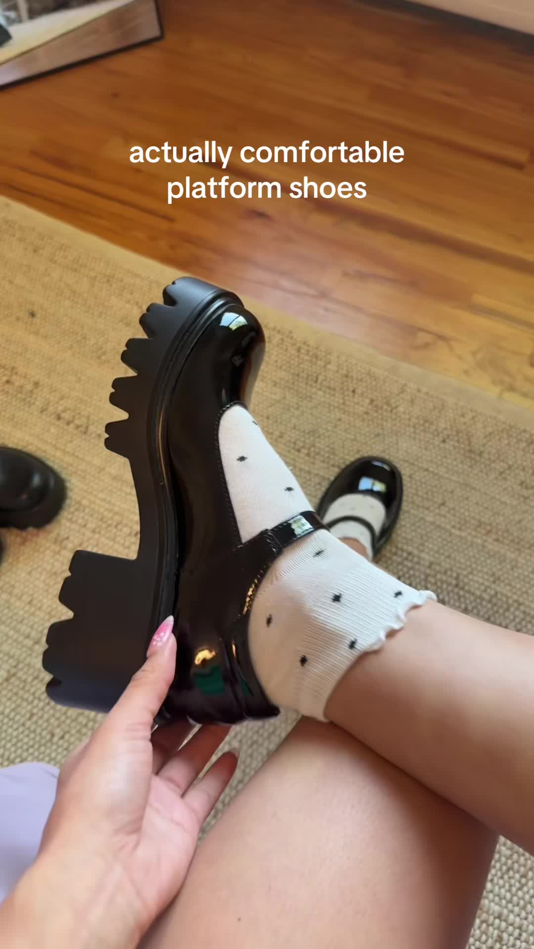 @Bella