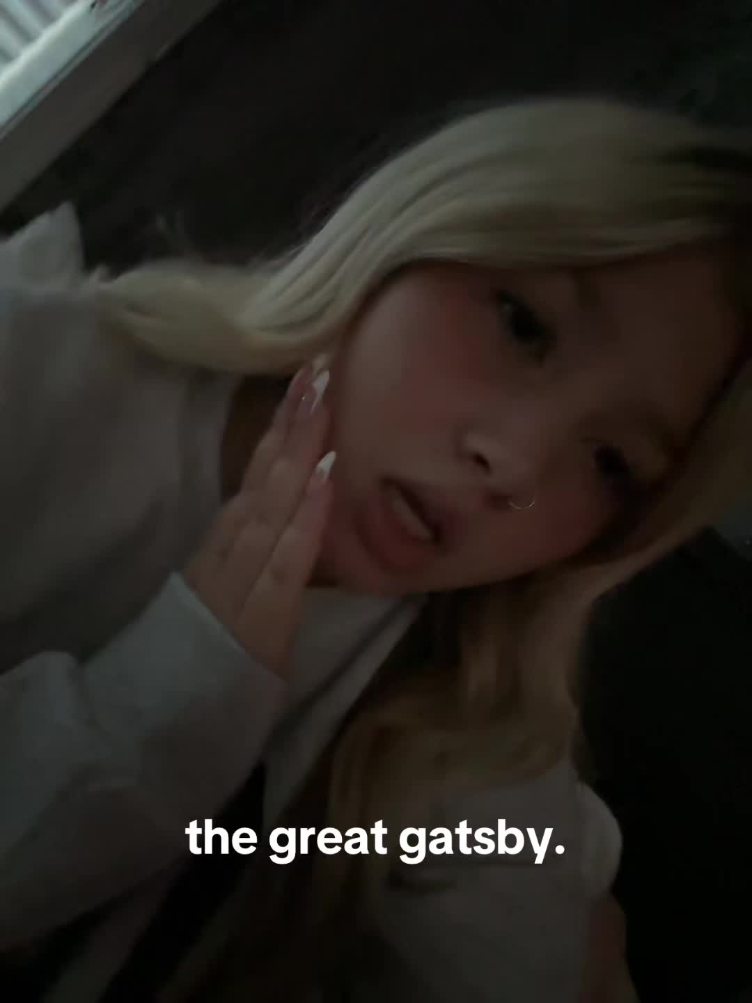@??
