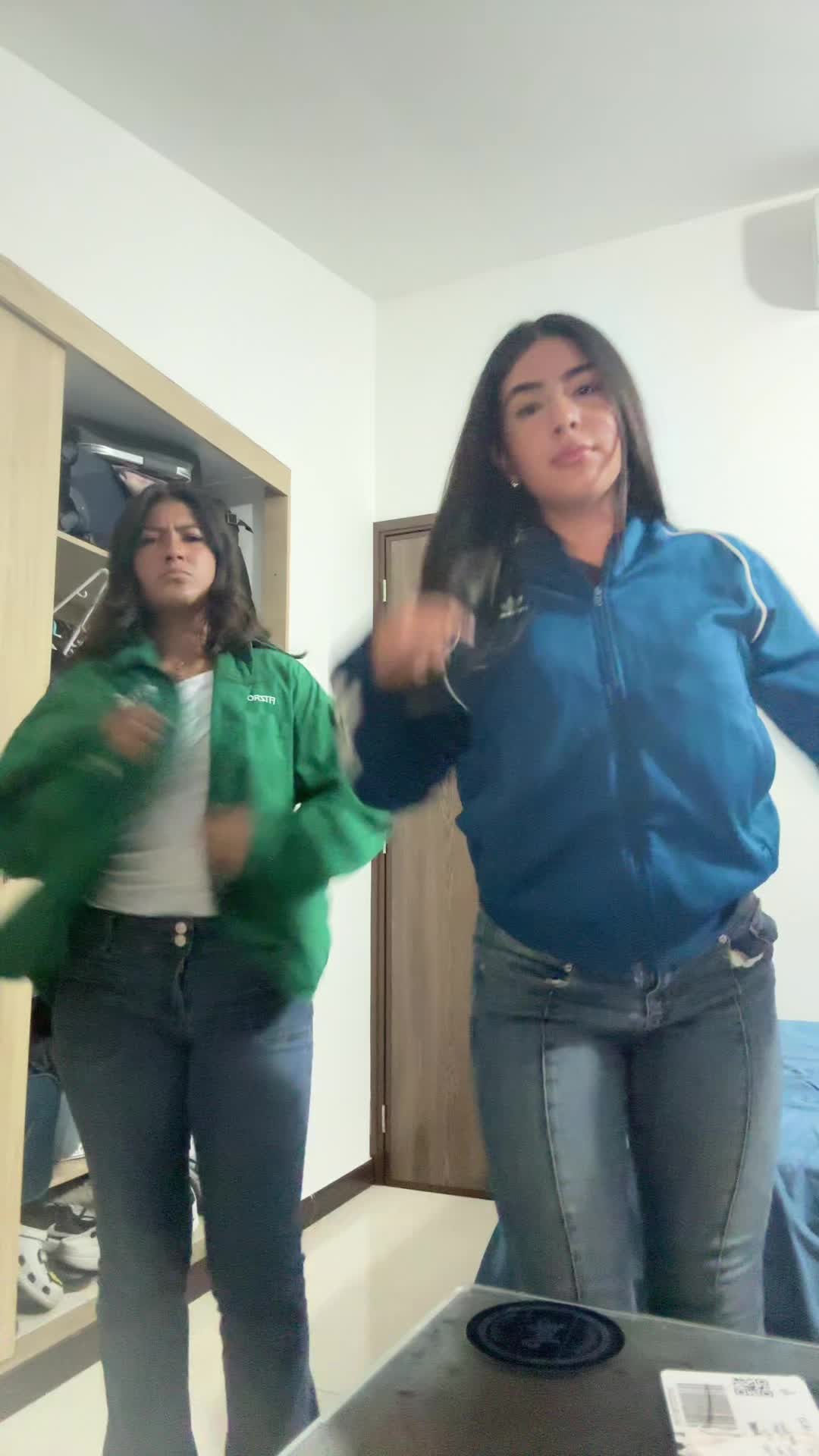 @Isaspammm
