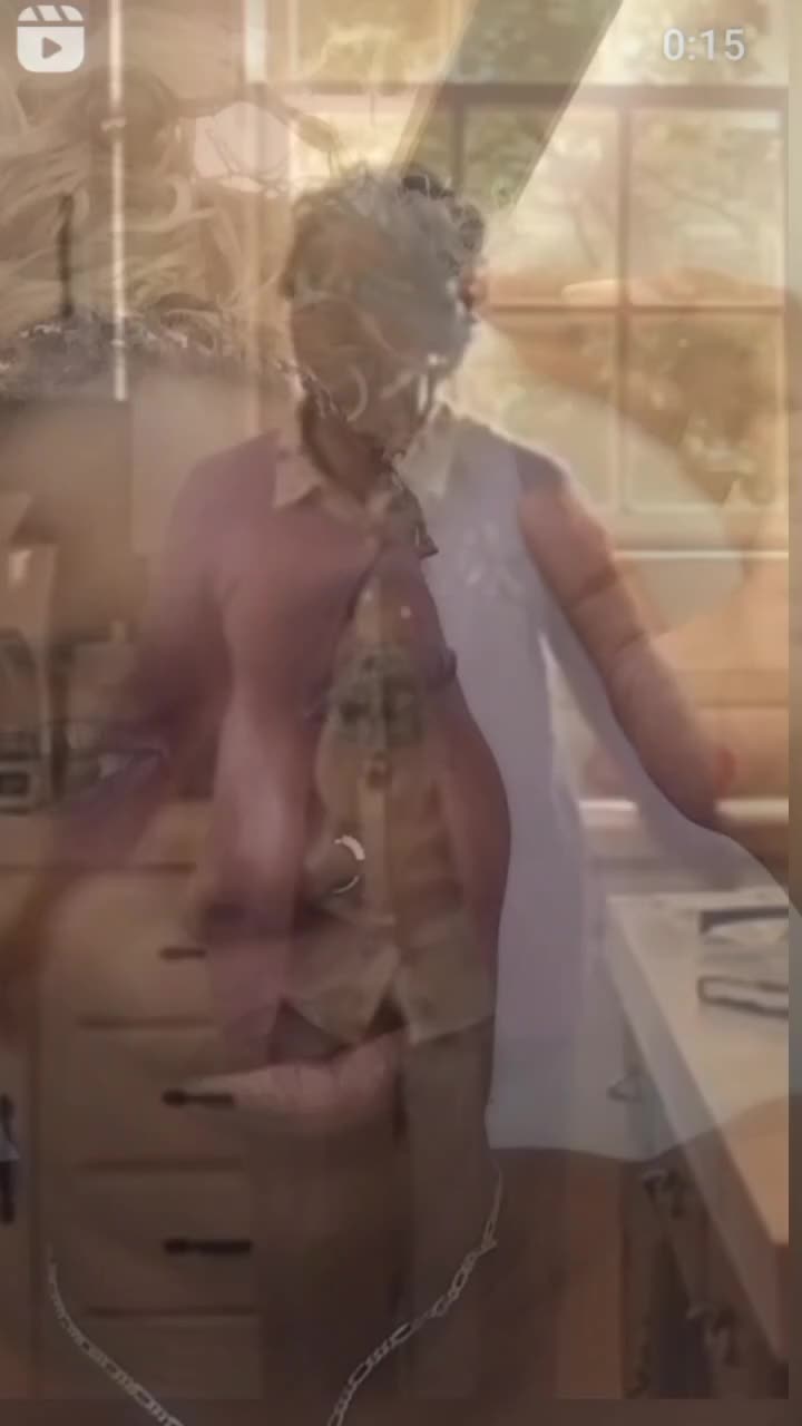 @blaccazzbarbee