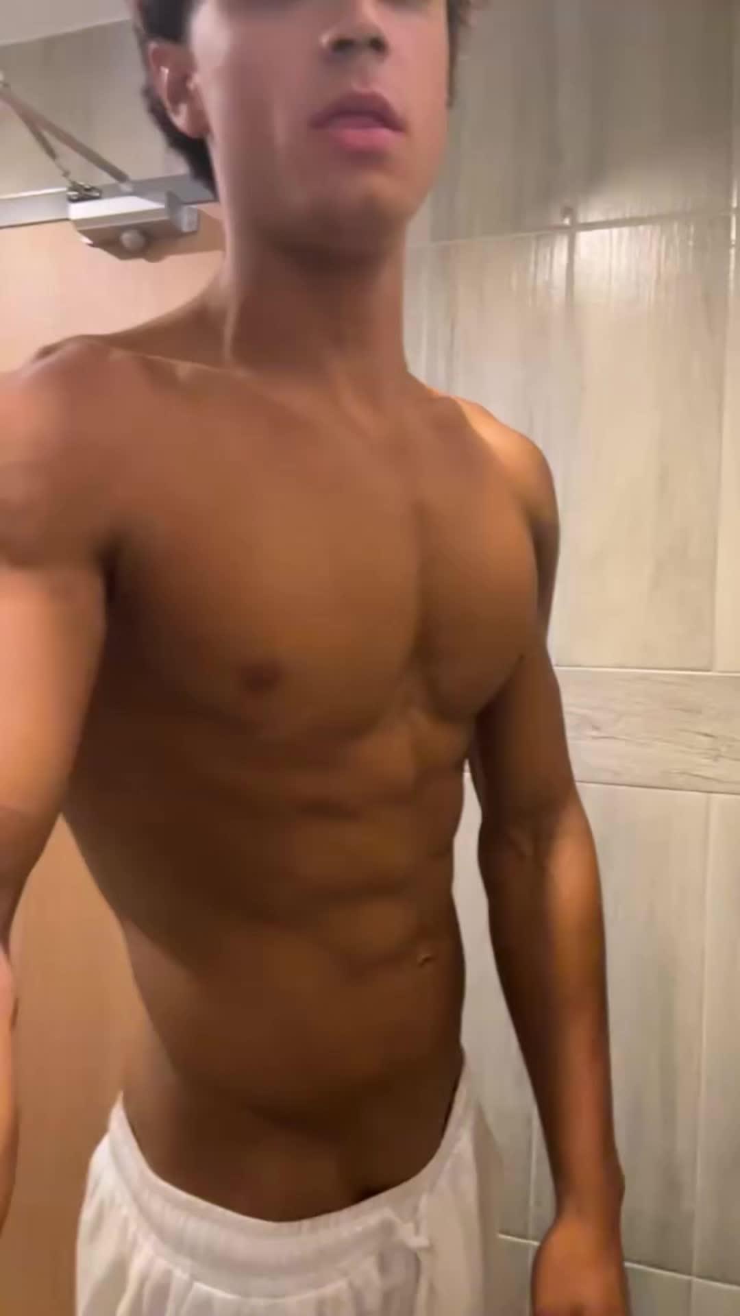 @Mikeypovvvv