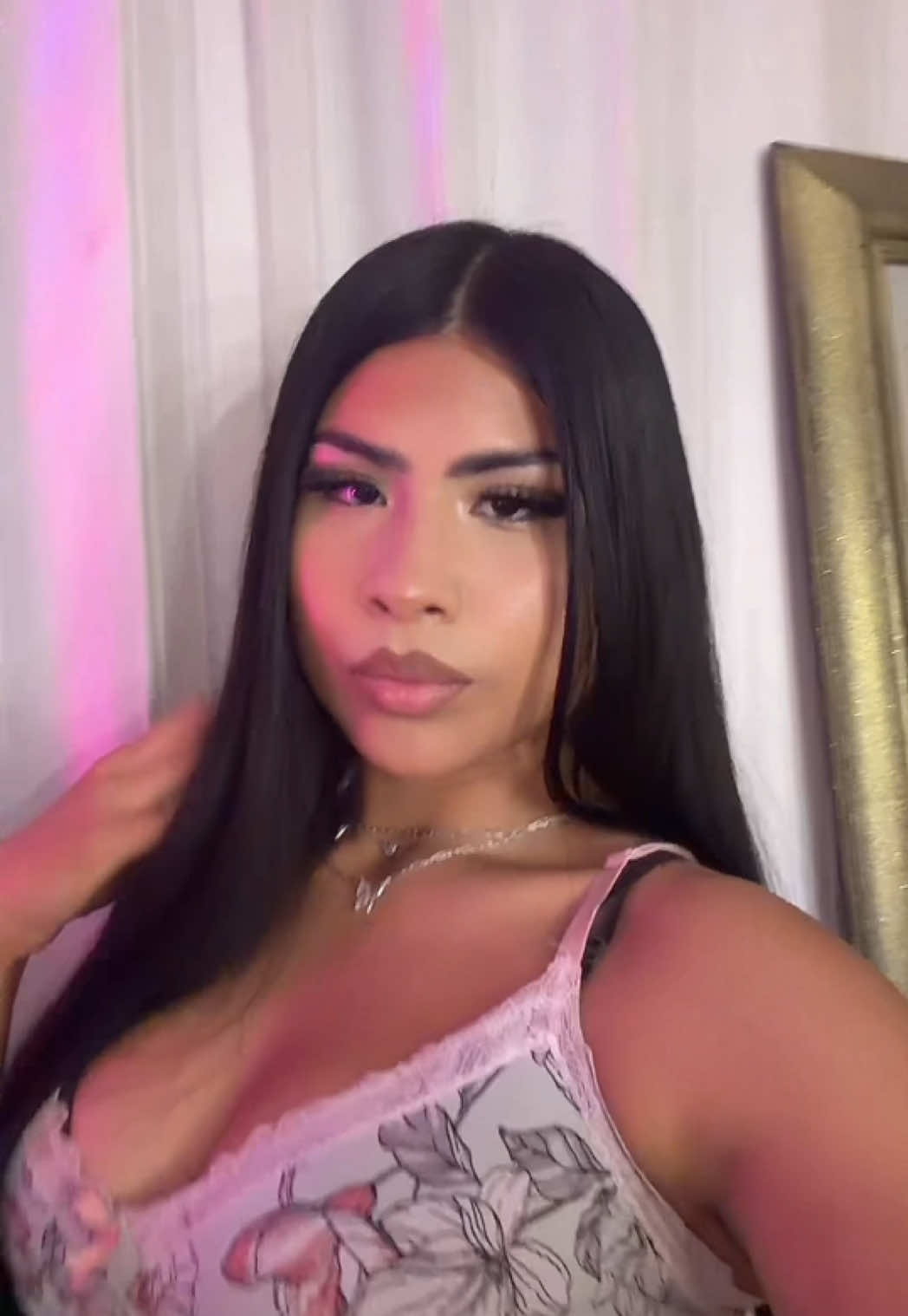 @xoxoluvnadiaa