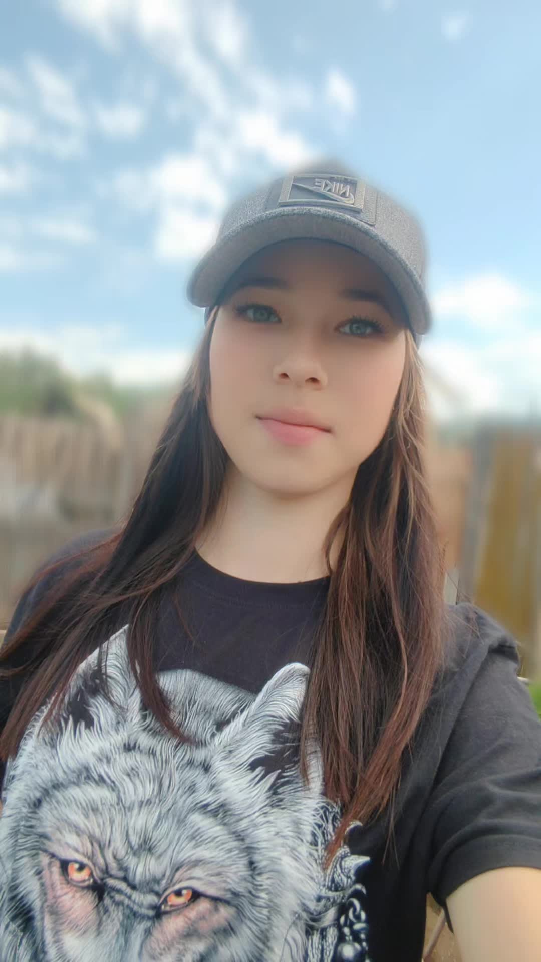 @leonova18