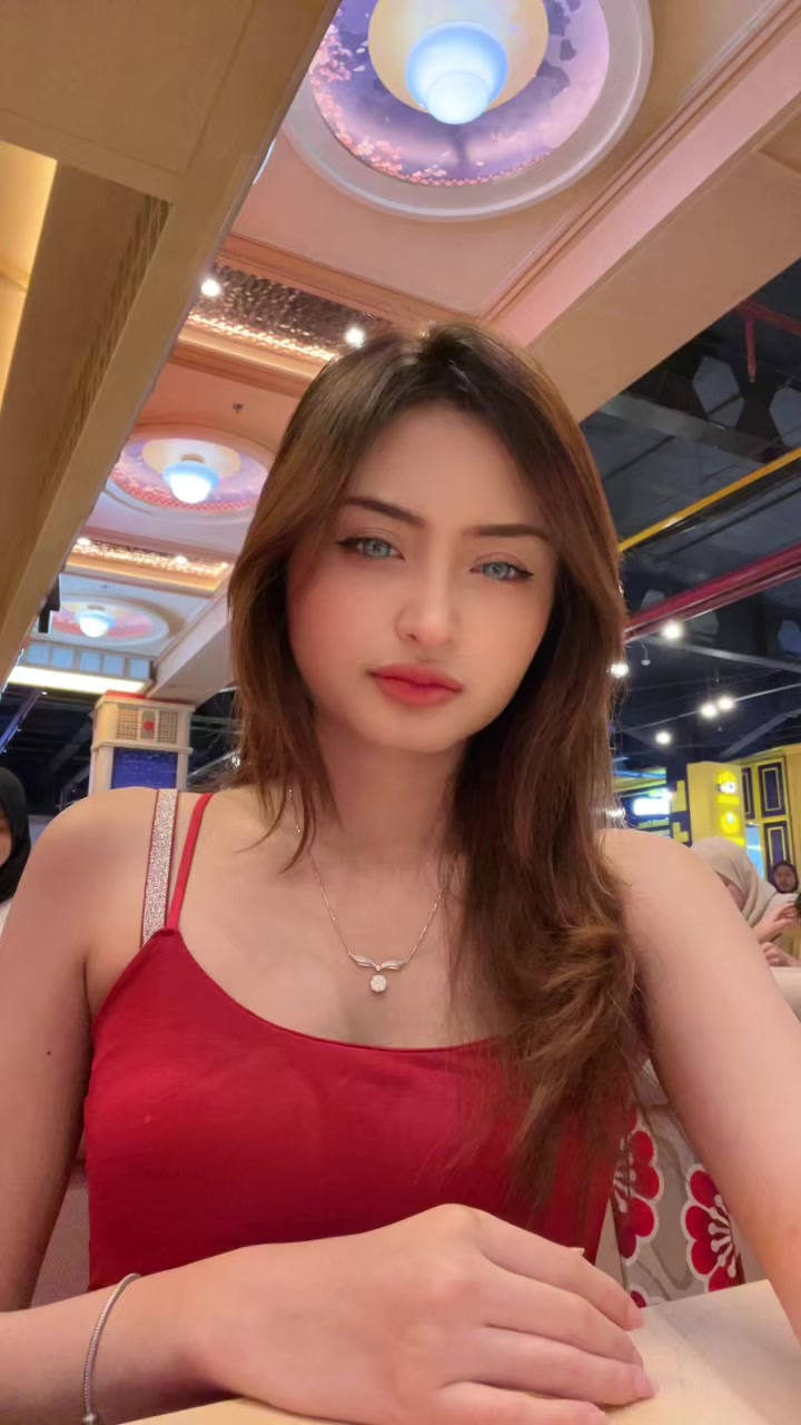 @widya oghell
