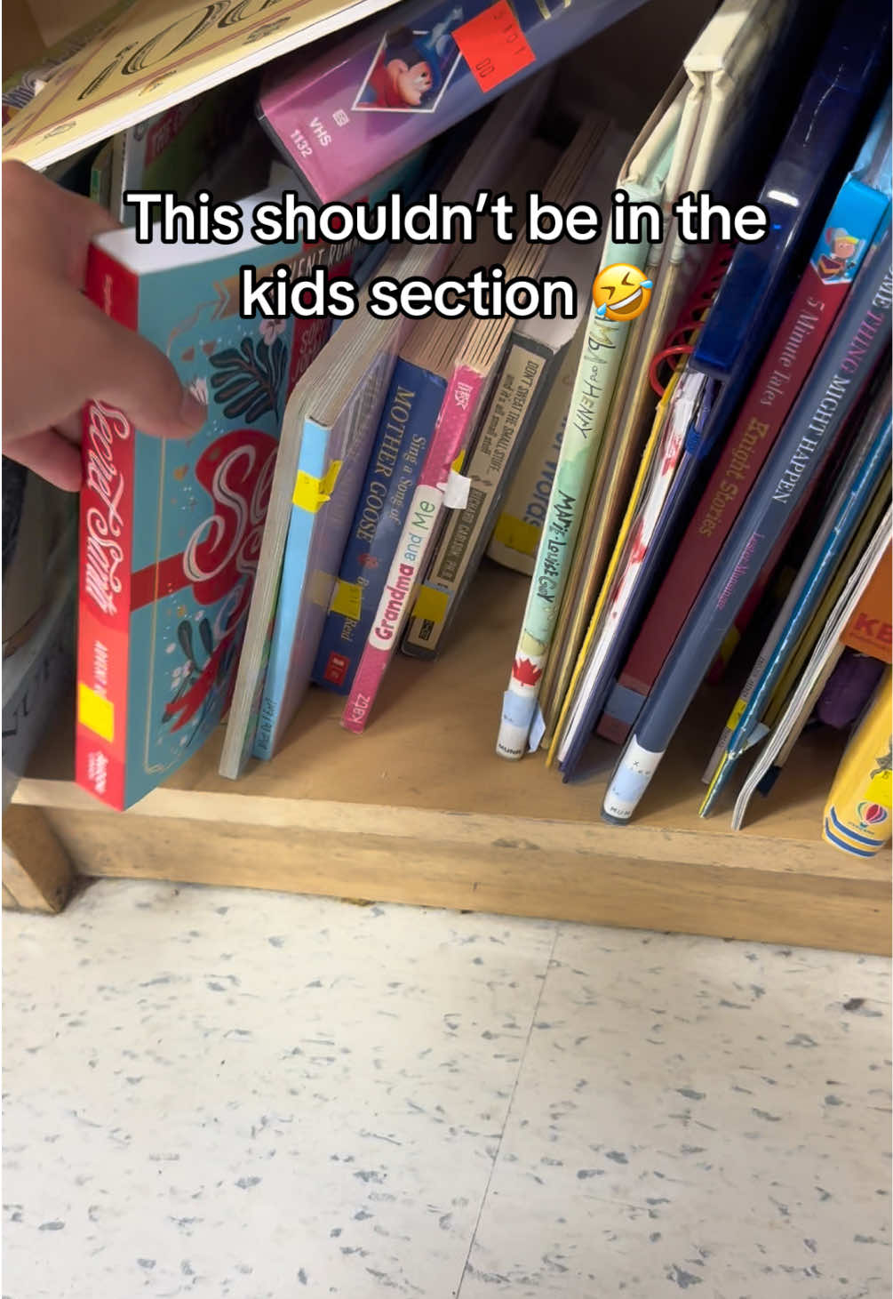 @Erin🖤📚