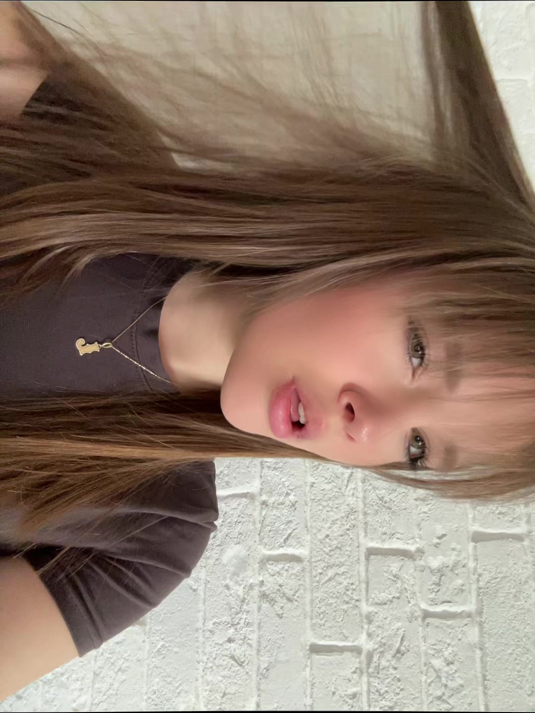 @𝓛.