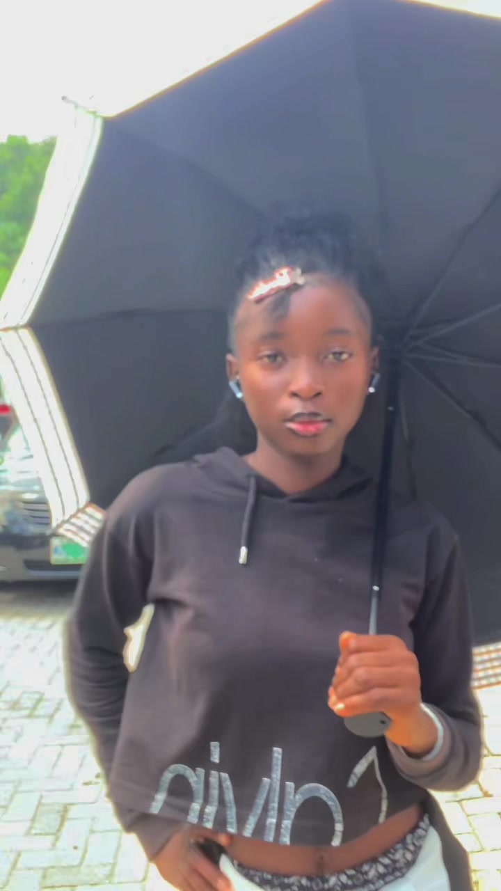 @iamroxy 🥰