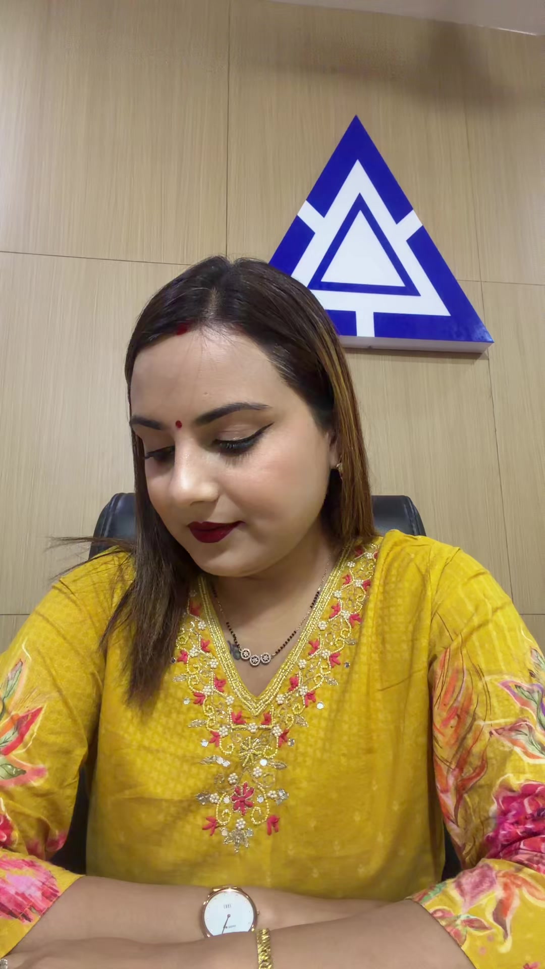 @Manisha😇