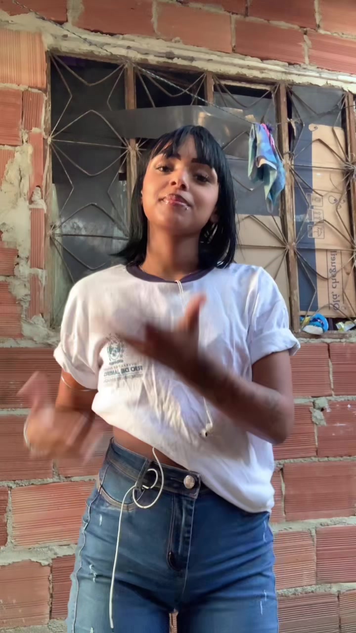@ana_souza0011