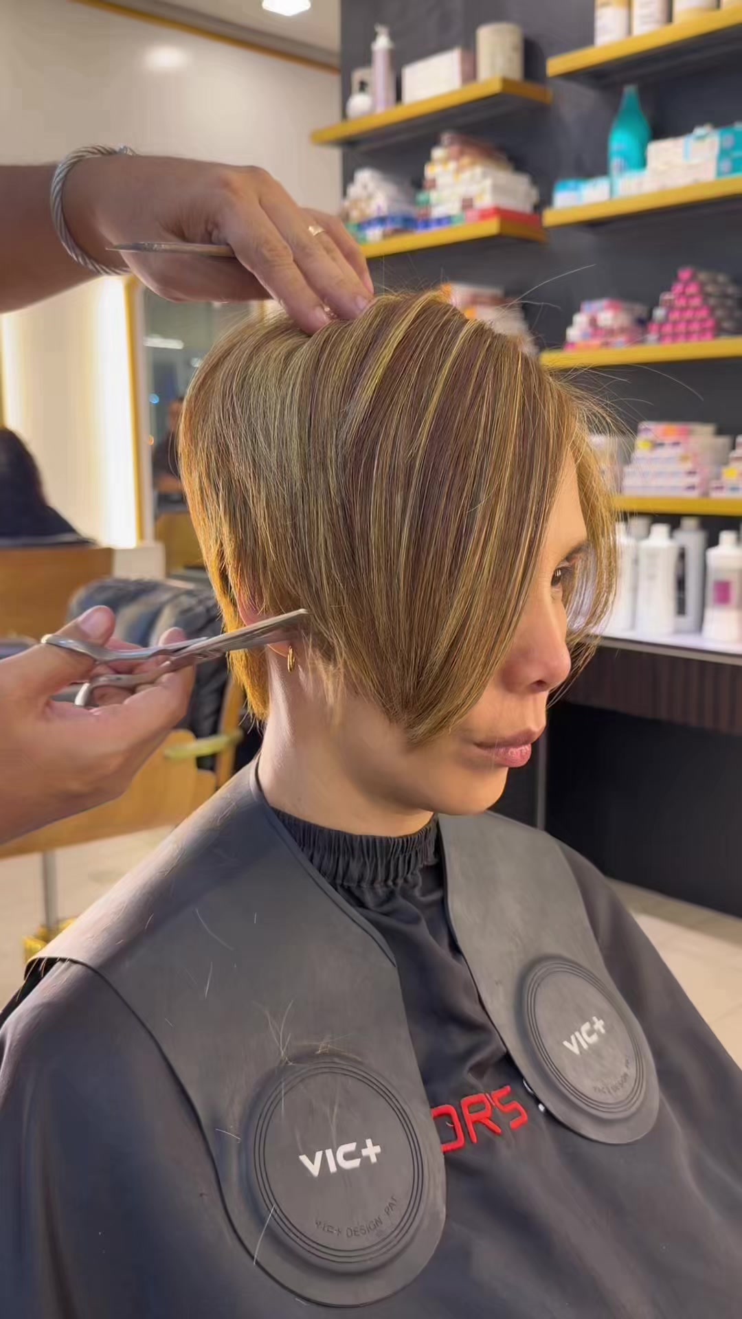 @HECKTOR&rsquo;S  SALON