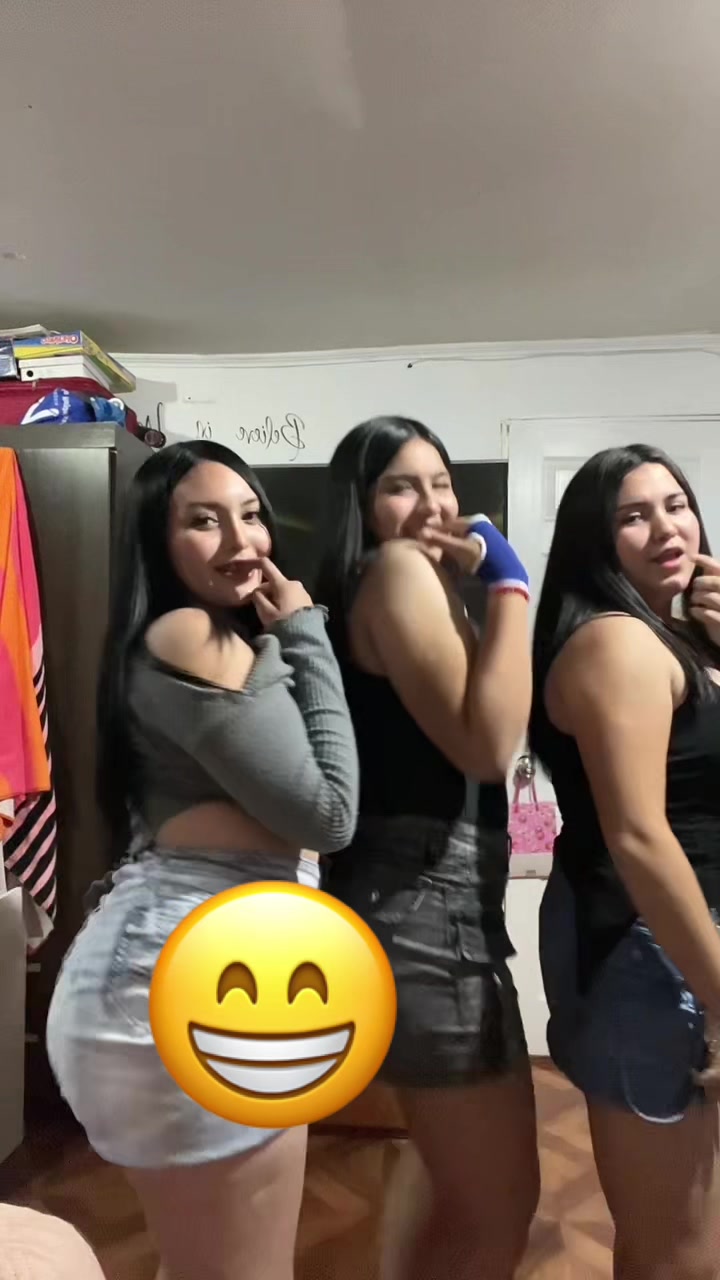 @las trillizas😝
