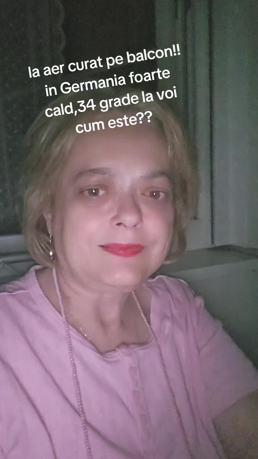 @pop Monica