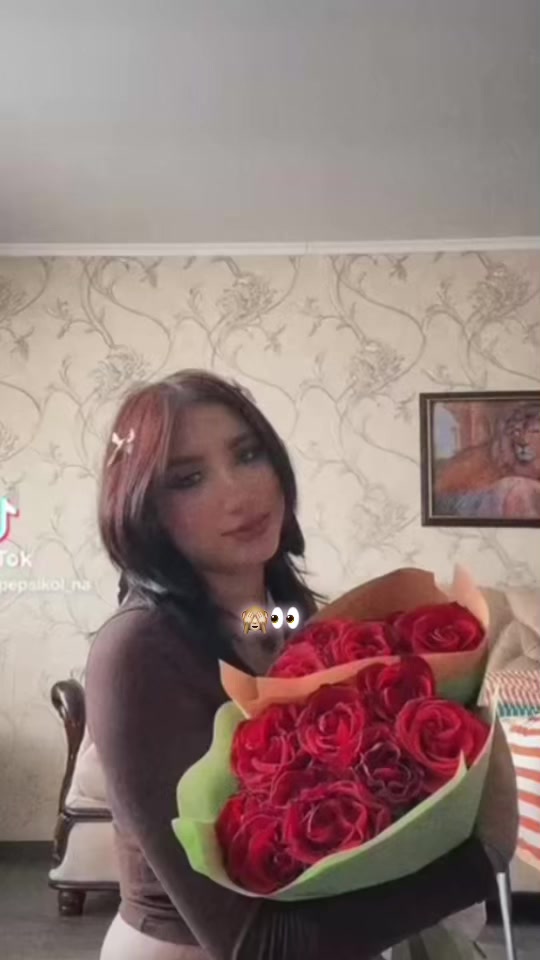 @Мэдди🎀🥷