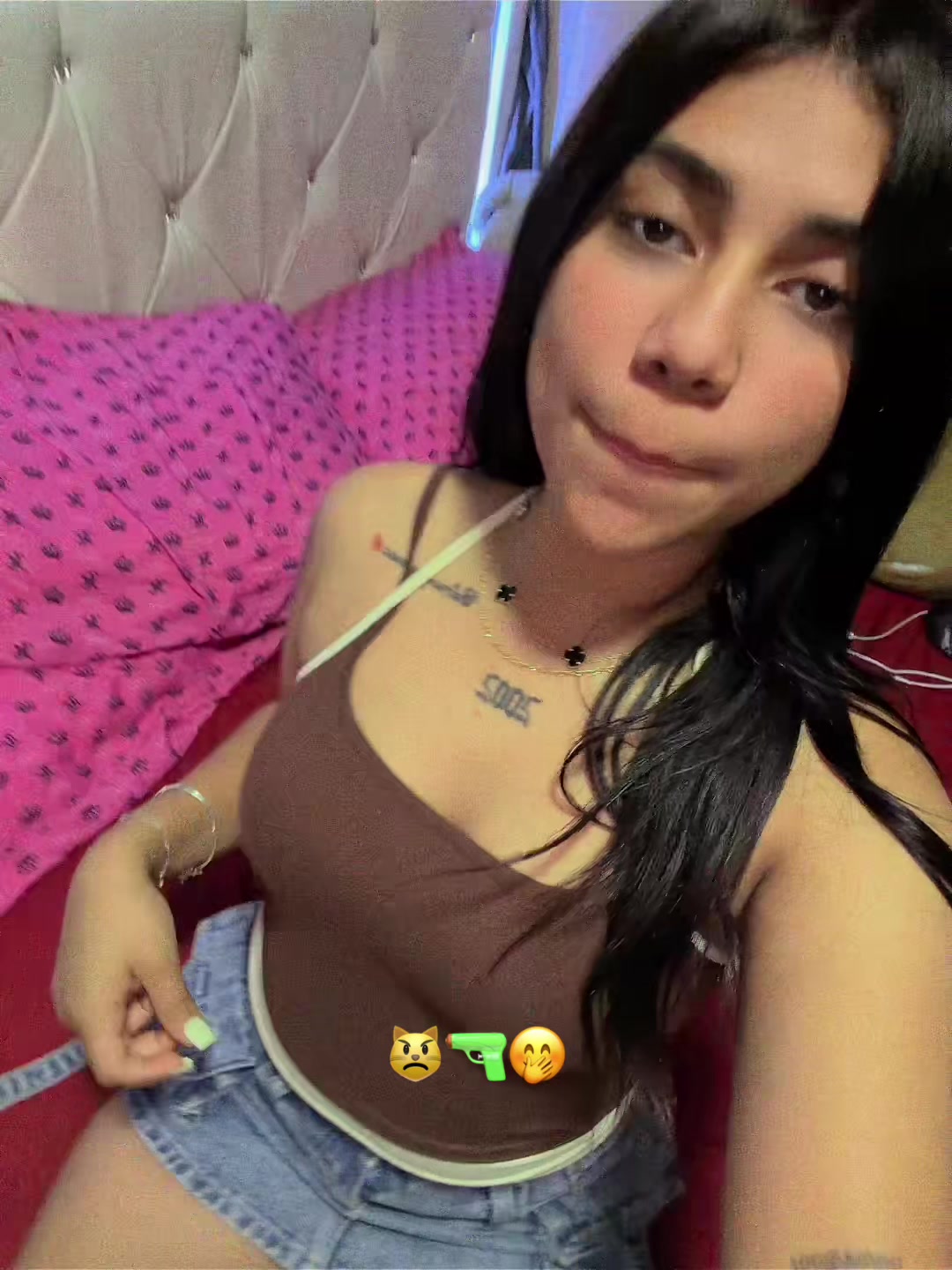 @️