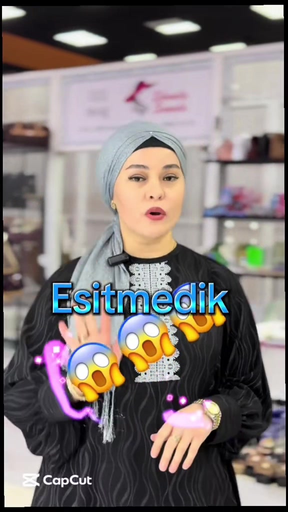 @ShowlySowda