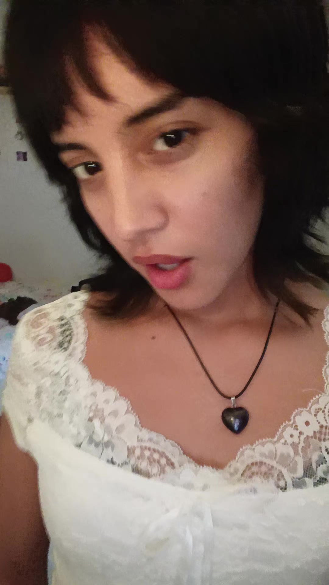 @:3
