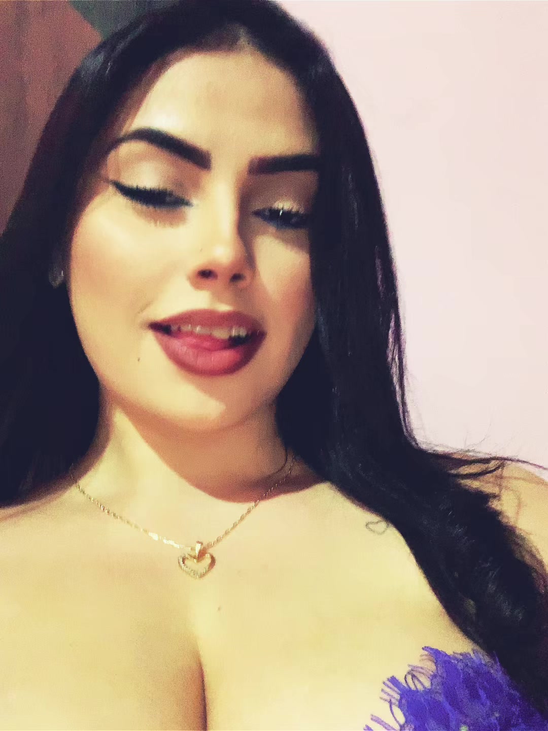 @B💋