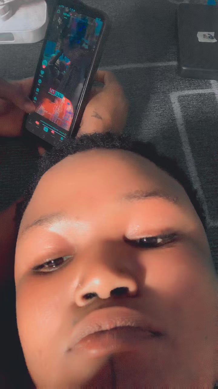 @Anikeade💕💕🥹