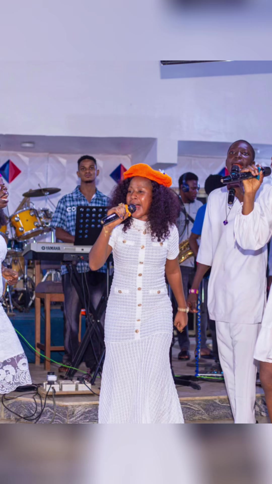 @Deborah_temitope
