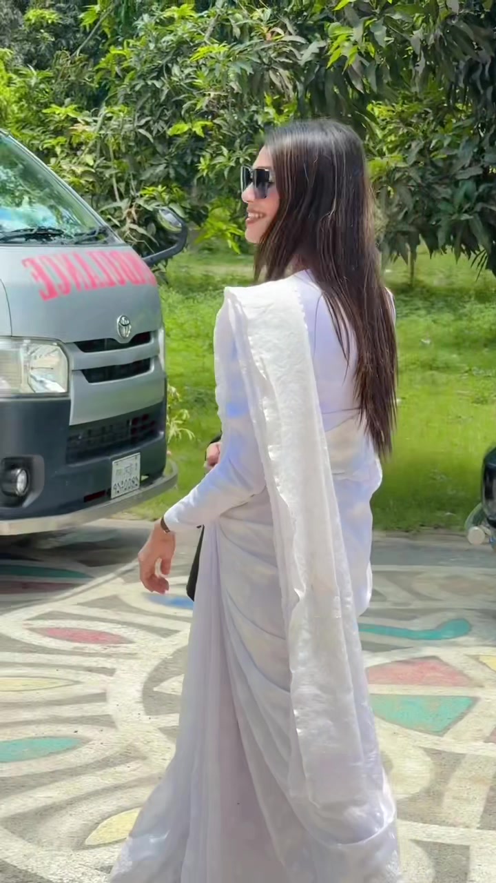 @đŠđâī¸Arshi +(āĻāϰā§)âī¸đ