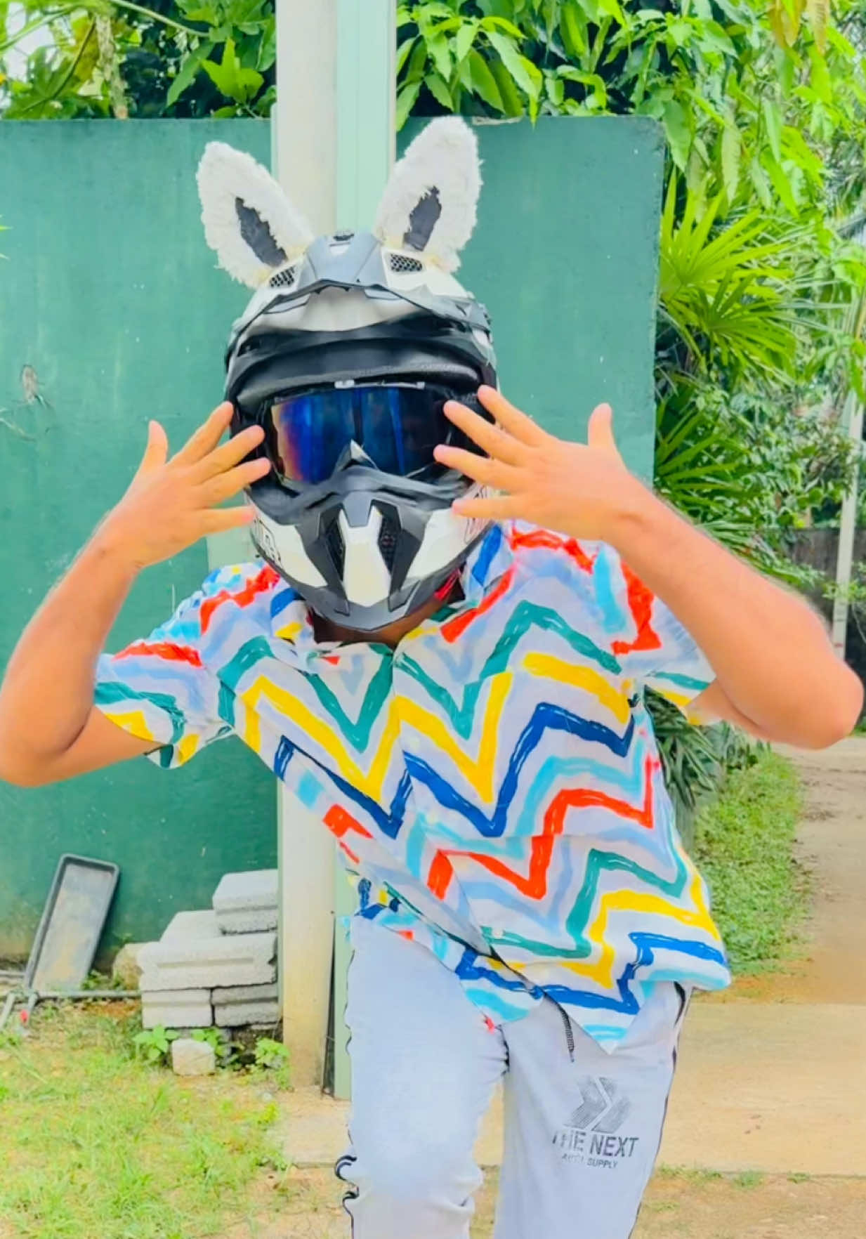 @𝗛𝗲𝗹𝗺𝗲𝘁 𝗕𝗼𝘆 😊🎖️🫡
