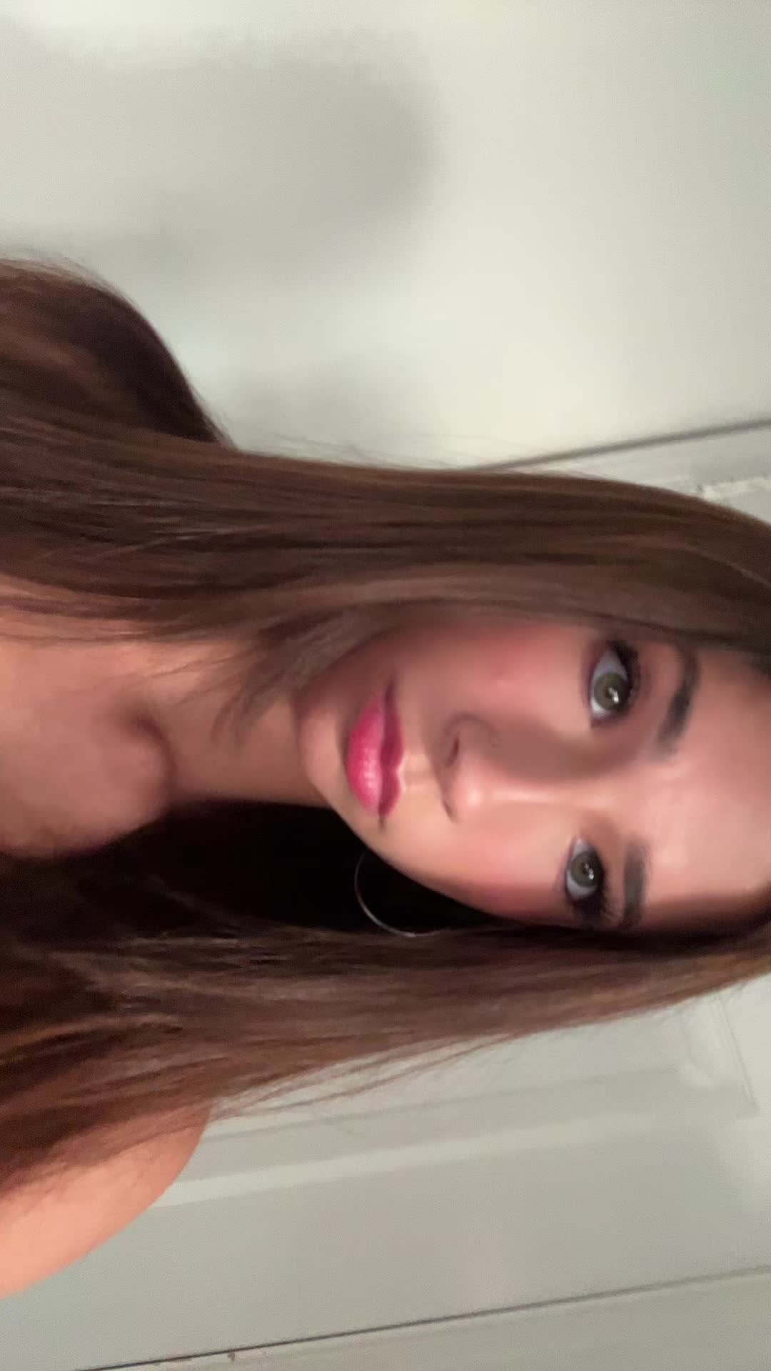 @𝐸𝑚❤︎