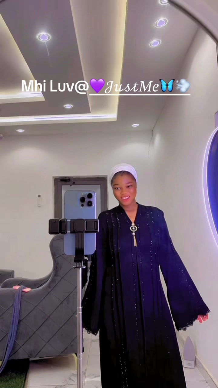 @$😍//RICH🤑AUNTY….//💕$❤️