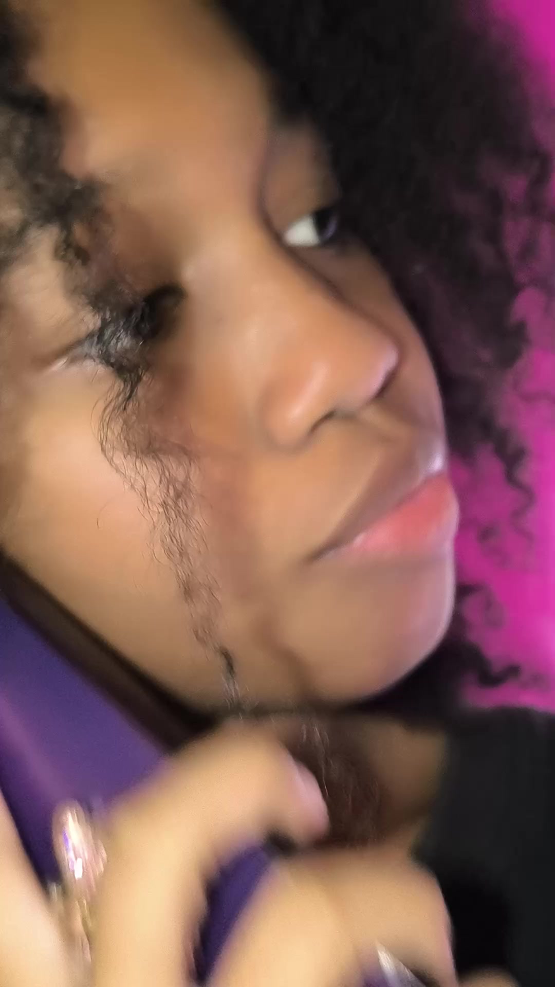 @R💜