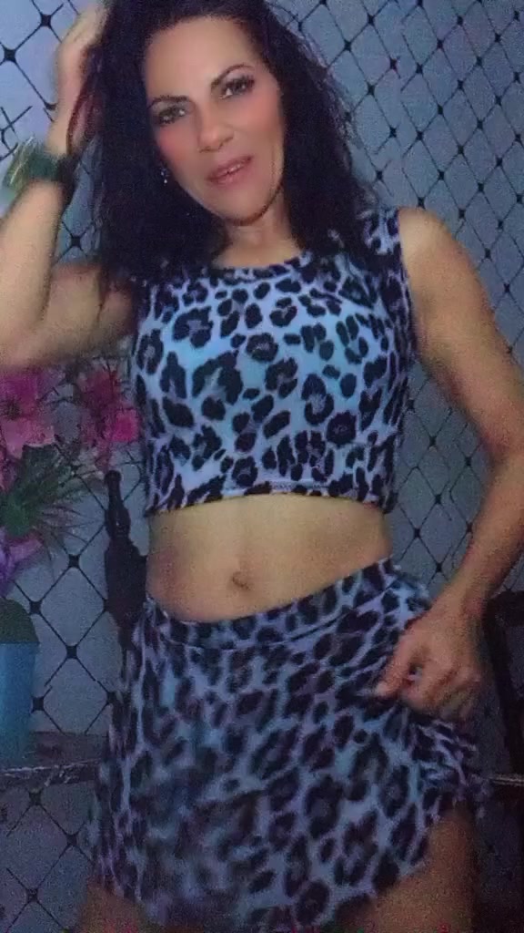@gatito lindo💎,👻👻😻